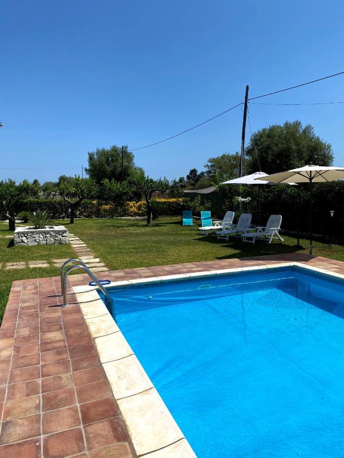 Апартаменти Casa Vacanza Le Tre Palme Флоридія Екстер'єр фото
