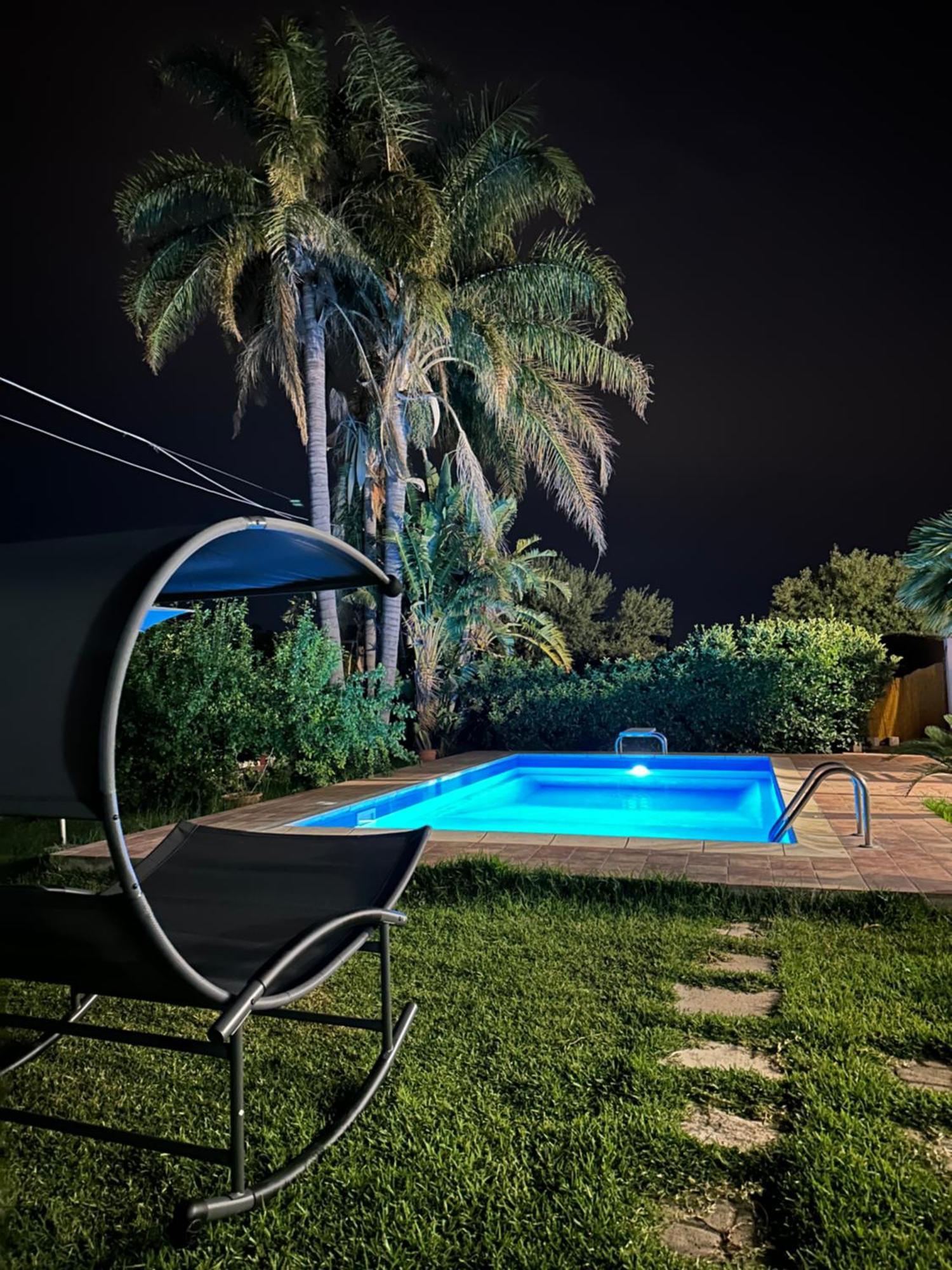 Апартаменти Casa Vacanza Le Tre Palme Флоридія Екстер'єр фото
